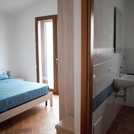 Francesca Con Vista Mare Sardegna *